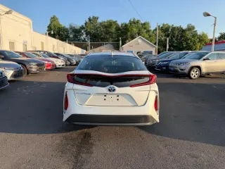 2022 Toyota Prius Prime LE