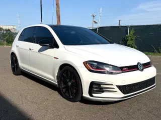 2021 Volkswagen Golf GTI SE