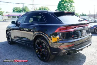 2021 AUDI RS Q8