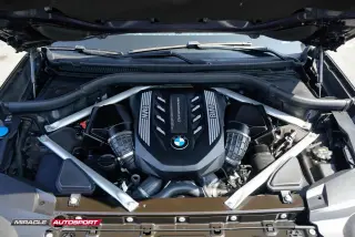 2022 BMW X7