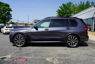 2022 BMW X7