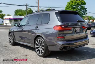 2022 BMW X7