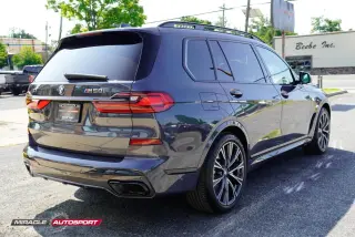 2022 BMW X7