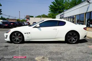 2017 MASERATI GRANTURISMO