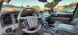 2014 Lincoln Navigator L Base