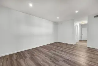 2 Bed Apt West 3rd Street, LA
