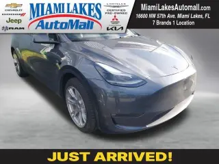 Tesla Model Y 2023 4dr Crossover