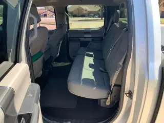 2016 Ford F150 XLT 4D