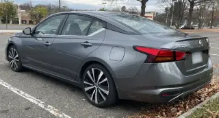 2020 Nissan Altima SR