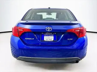 Toyota Corolla 2018 SE Sedán 4 puertas 6M