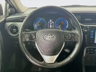 Toyota Corolla 2018 SE Sedán 4 puertas 6M