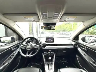 Toyota Yaris 2019 L 4dr Sedan 6M