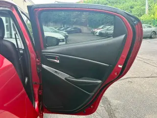Toyota Yaris 2019 L 4dr Sedan 6M