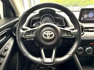 Toyota Yaris 2019 L 4dr Sedan 6M