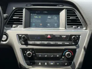 Hyundai SONATA 2016 Sport 4dr Sedan PZEV