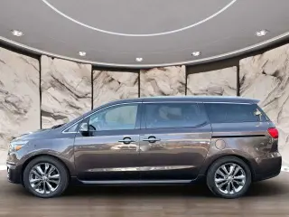 Kia Sedona 2016 Limited 4dr Mini-Van