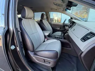 Kia Sedona 2016 Limited 4dr Mini-Van