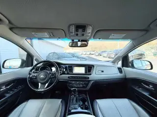 Kia Sedona 2016 Limited 4dr Mini-Van