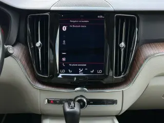 Volvo XC60 2021 AWD T6 Momentum 4dr SUV