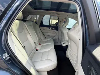 Volvo XC60 2021 AWD T6 Momentum 4dr SUV