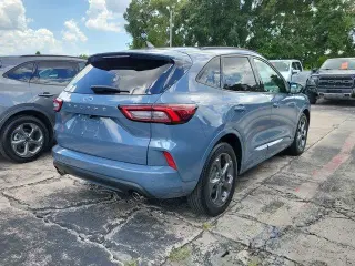 Ford Escape 2023 ST-Line 4 puertas SUV