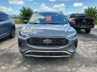 Ford Escape 2023 ST-Line 4 puertas SUV