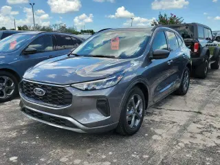 Ford Escape 2023 ST-Line 4 puertas SUV