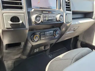 Ford F-150 2019 4x2 XLT 4dr SuperCrew batea corta de 5.5 pies