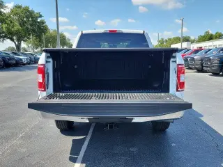 Ford F-150 2019 4x2 XLT 4dr SuperCrew batea corta de 5.5 pies