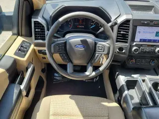 Ford F-150 2020 4x2 XLT 4 puertas SuperCrew 5.5 pies. SB