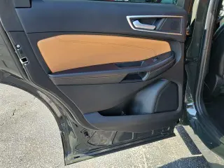 Ford Edge 2024 AWD Titanium SUV de 4 puertas