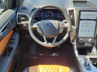 Ford Edge 2024 AWD Titanium SUV de 4 puertas