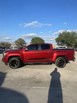 2016 GMC Canyon SLE 4D