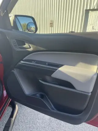 2016 GMC Canyon SLE 4D