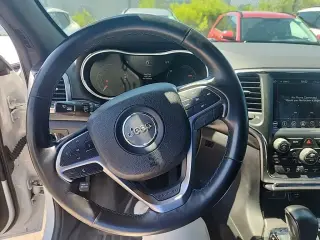 Jeep Grand Cherokee 2018 4x4 Laredo E 4dr SUV