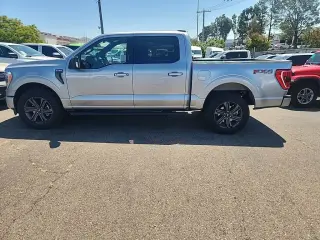 Ford F-150 2023 4x4 XL 4dr SuperCrew 5.5 ft. SB