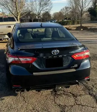 2019 Toyota Camry Hybrid SE