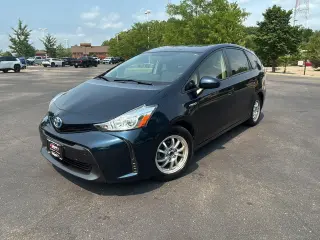 2017 Toyota Prius v