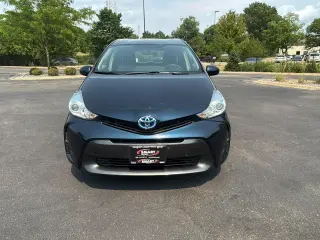 2017 Toyota Prius v