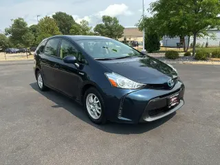 2017 Toyota Prius v