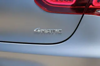 2023 Mercedes-Benz GLC 300