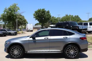 2023 Mercedes-Benz GLC 300