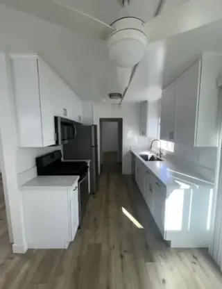 2 Bed Apt Move in Ready in LA