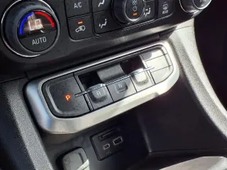 GMC Acadia 2023 SLT 4dr SUV
