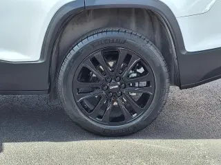 GMC Acadia 2023 SLT 4dr SUV