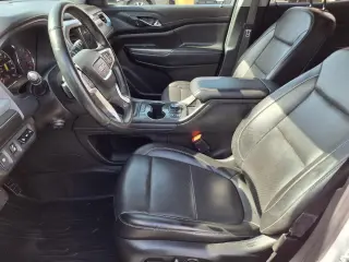 GMC Acadia 2023 SLT 4dr SUV