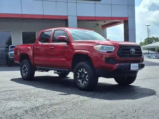 Toyota Tacoma 2023 4x4 TRD Off-Road 4dr Double Cab 5.0 ft SB 6A