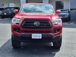 Toyota Tacoma 2023 4x4 TRD Off-Road 4dr Double Cab 5.0 ft SB 6A