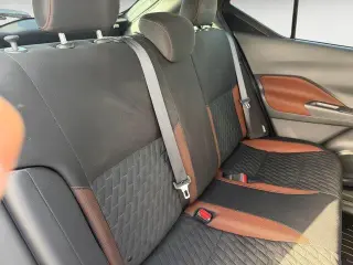 Nissan Kicks 2021 SR 4dr Crossover