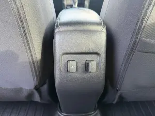 Nissan Kicks 2021 SR 4dr Crossover